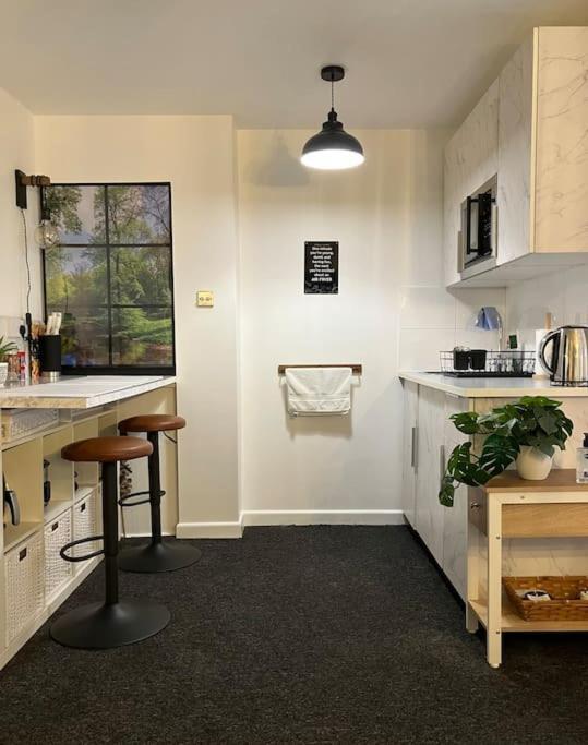 The Studio In The Annex Apartment Potters Bar Luaran gambar