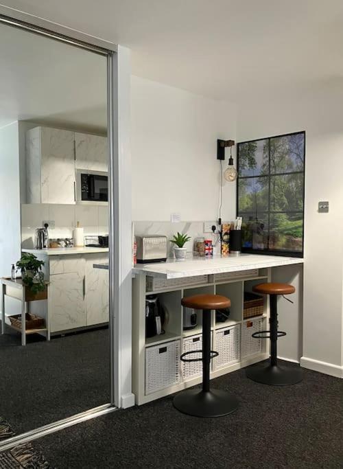 The Studio In The Annex Apartment Potters Bar Luaran gambar